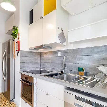 Stone - By Guest Apartment