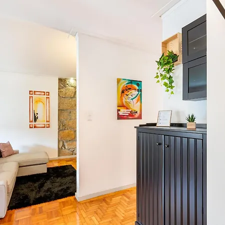 Stone - By Guest Apartment Porto